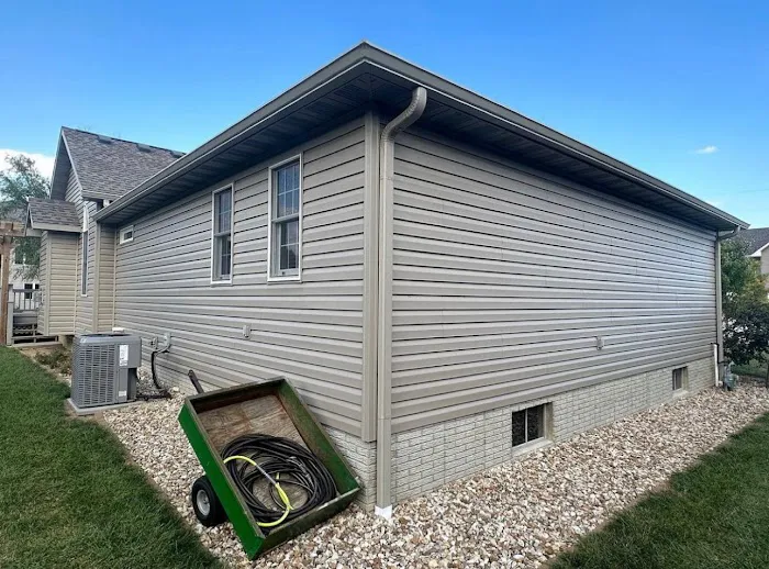 Happy Dad Roofing Picture 5