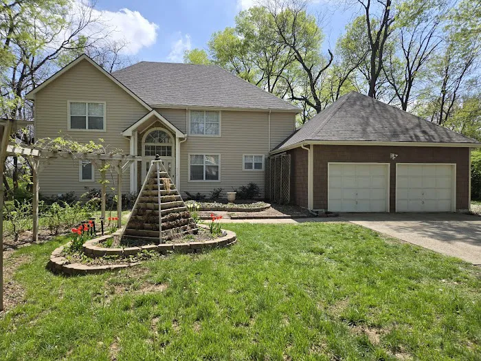 Happy Dad Roofing Picture 7