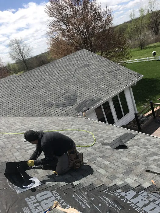 Pyramid Roofing Co Picture 5