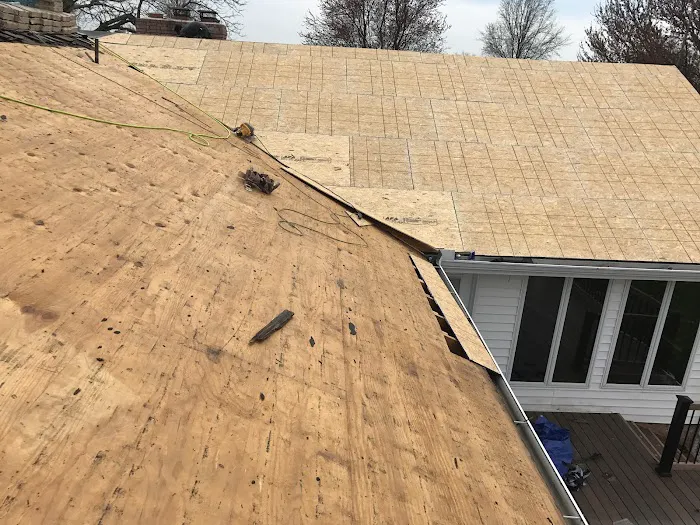 Pyramid Roofing Co Picture 4