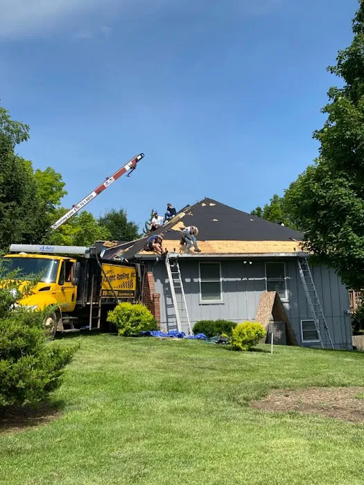 Larry L. Vaught Roofing Picture 1