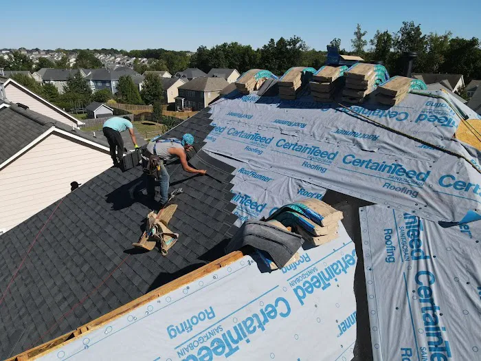 Leavenworth Roofing Company Picture 10