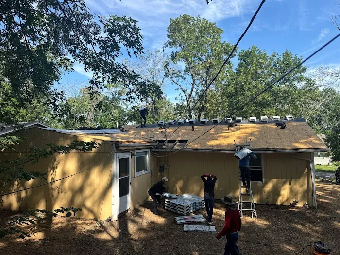 Maverick Exteriors Picture 3