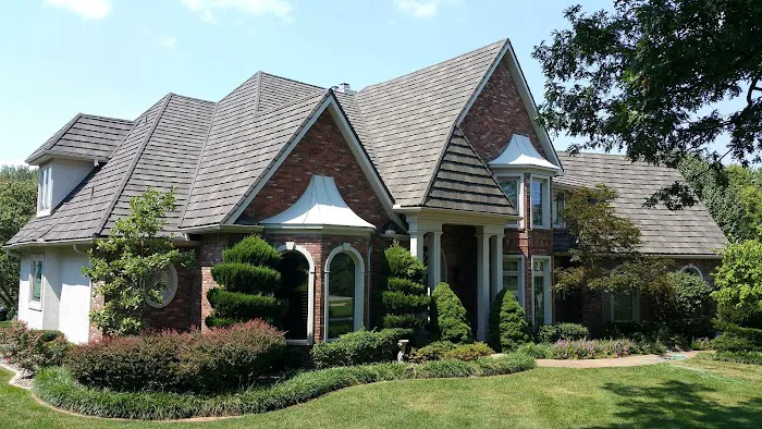 RJM ROOFING Picture 10