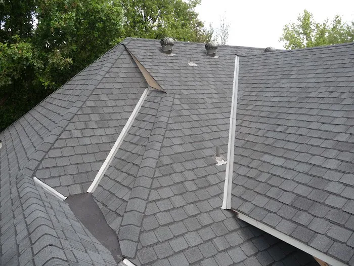 RJM ROOFING Picture 8