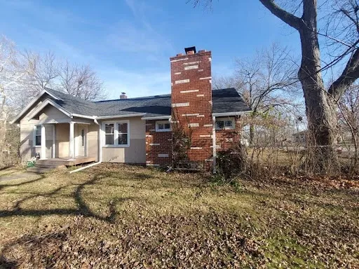 Lee's Summit Roofing Picture 3