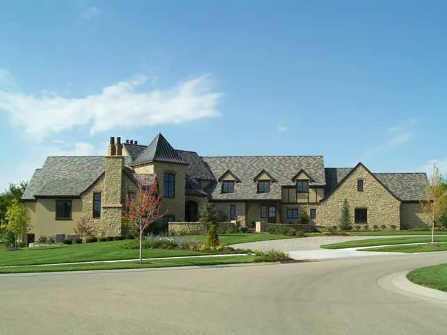 Mesler Roofing, Siding and Windows Picture 2