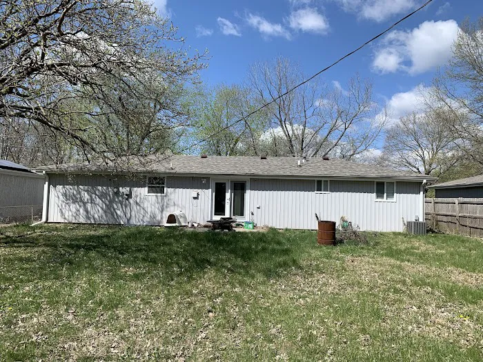 Shamrock Roofing & Construction Lee's Summit Picture 6