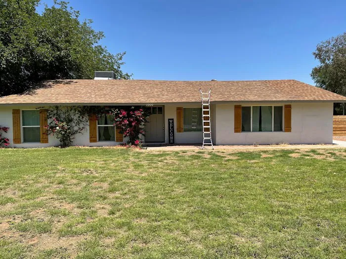 Exterior Plus Picture 6