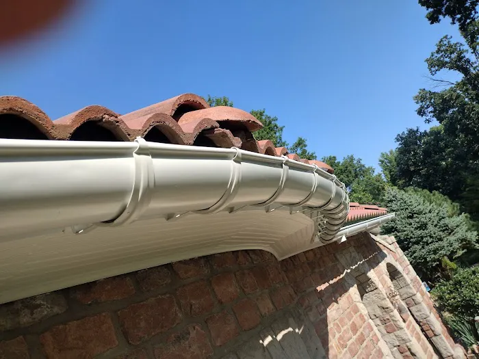 Unique Properties LLC Picture 6