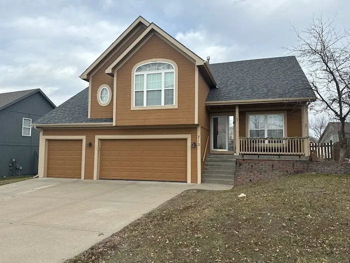 FreeState Roofing LLC Picture 3