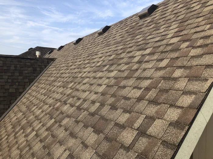 Buck Roofing & Construction LLC Picture 4