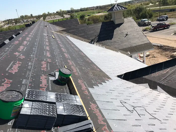 Midwest Roofing Picture 4