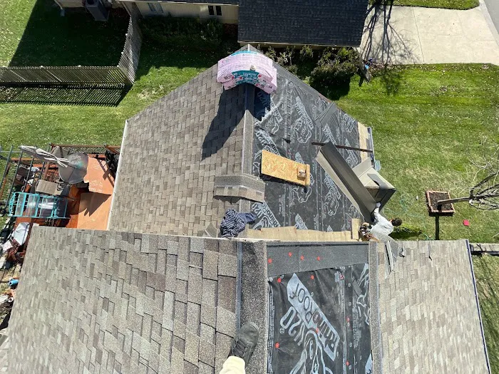 HT Roofing & Construction Picture 8