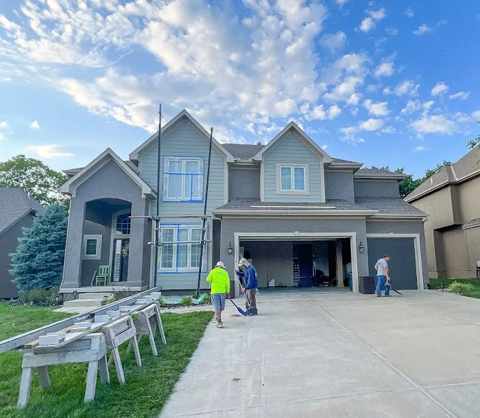 HT Roofing & Construction Picture 7