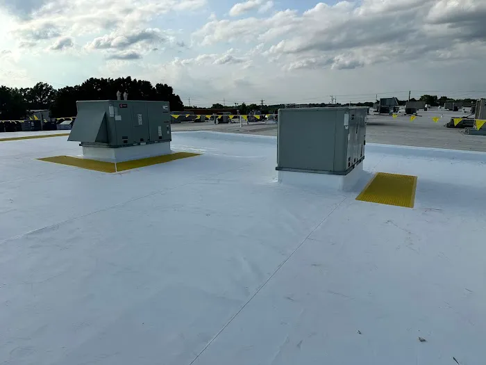 KAM ROOFING AND RESTORATION Picture 3