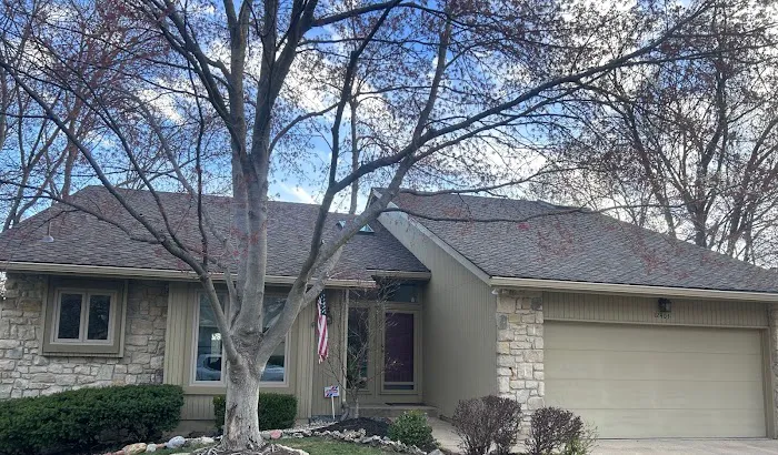 M & M Roofing Co. Inc Picture 1