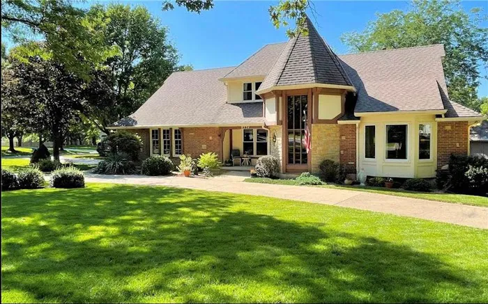 Iconic Home Renovations Picture 3