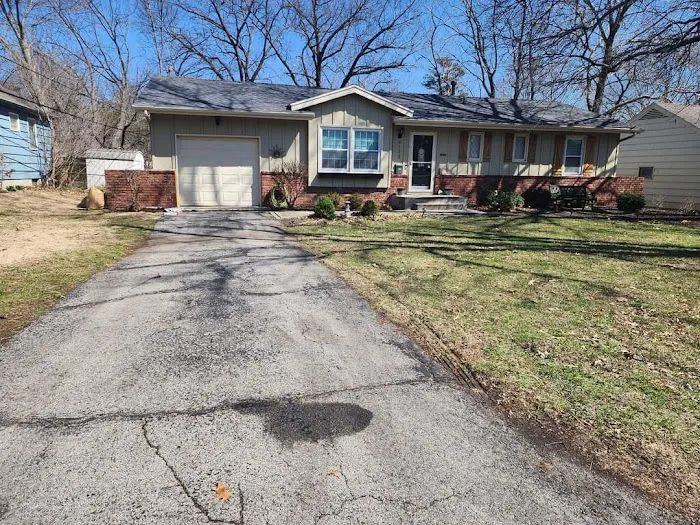 Gomez Roofing, LLC Picture 5