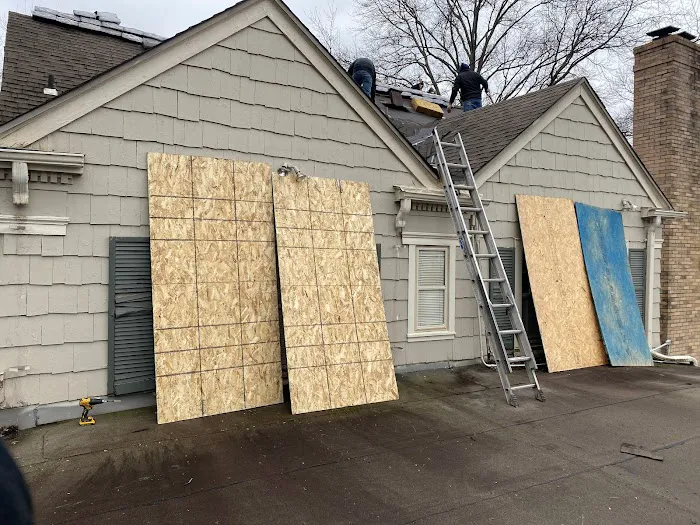 WeatherGuard Roofing, LLC Picture 10