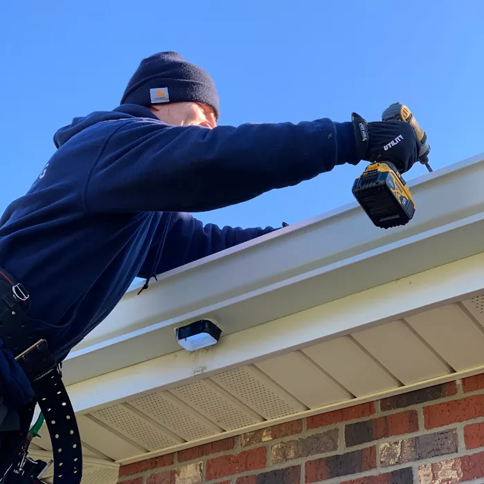 AKC Pros Roofing, Gutters, Siding & Insulation Picture 10