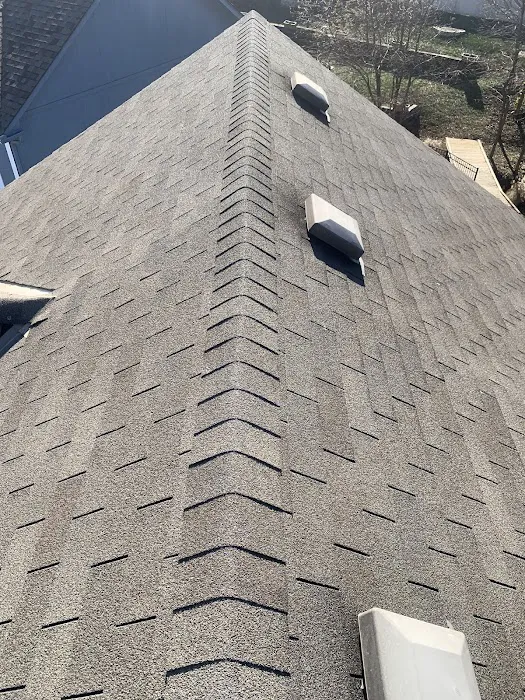 AGR Roofing LLC Picture 2