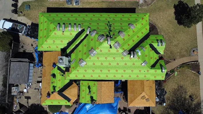 Apple Roofing Picture 3