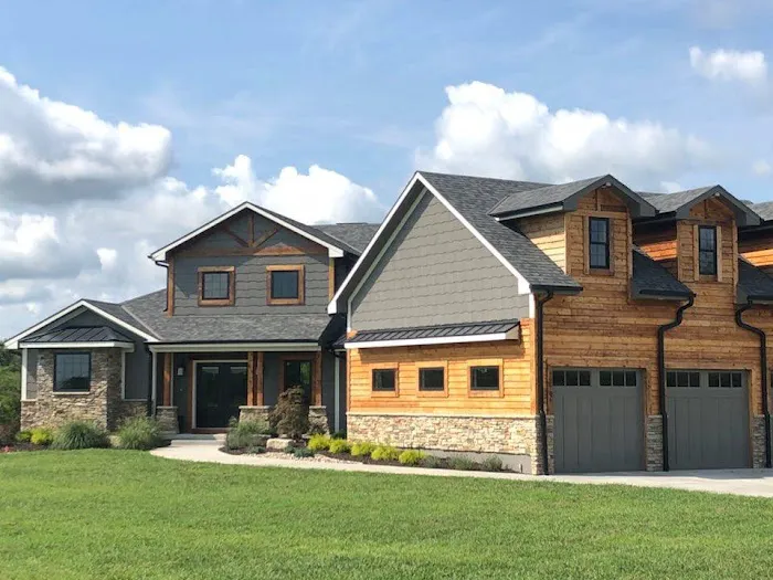 Royal Roofing & Solar Picture 5