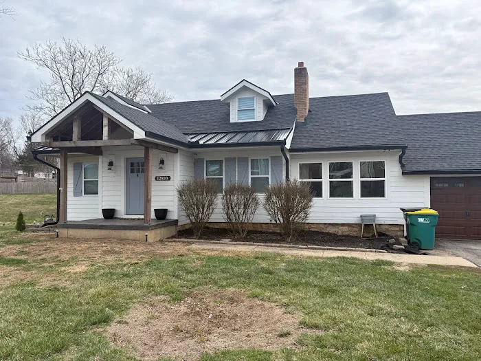 Royal Roofing & Solar Picture 6