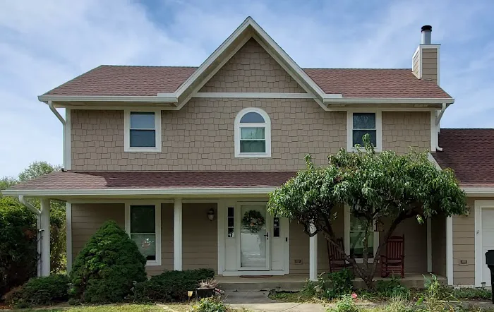 Integrity Roofing Siding Gutters & Windows Picture 6