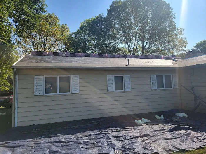 AJEE SERVICES LLC Picture 2