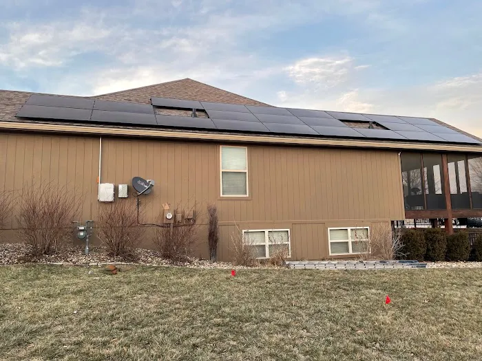 Royal Roofing & Solar - Roofer Picture 9