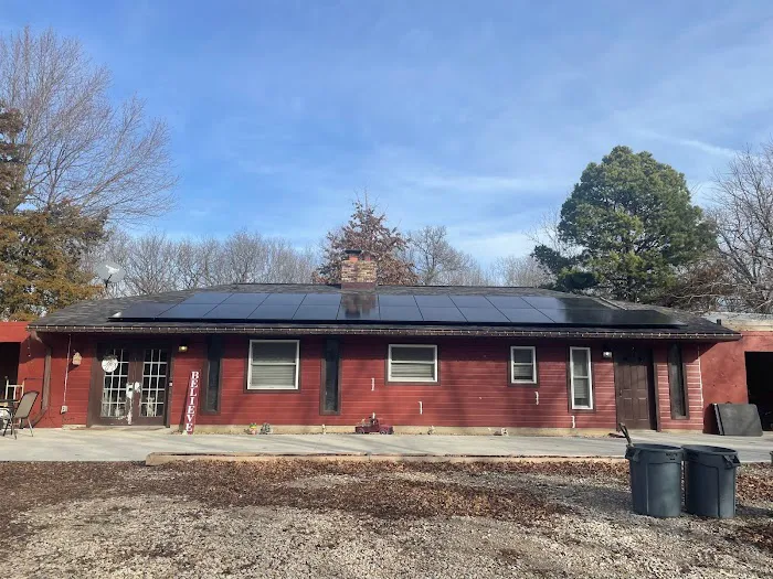 Royal Roofing & Solar - Roofer Picture 7