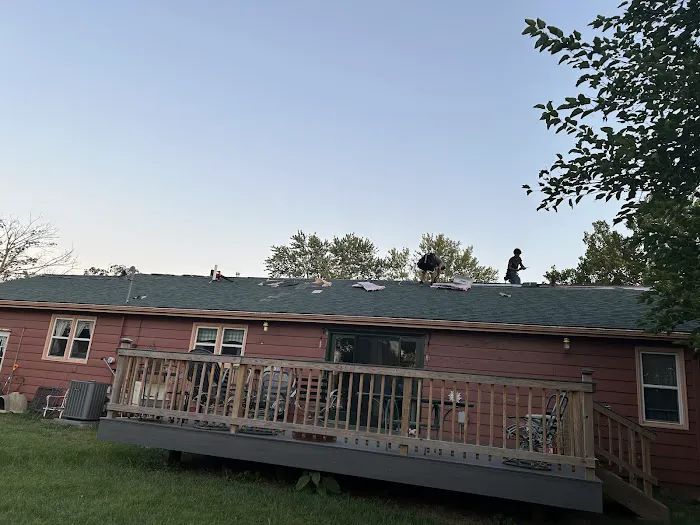 Dickinson Roofing and Construction LLC Picture 6