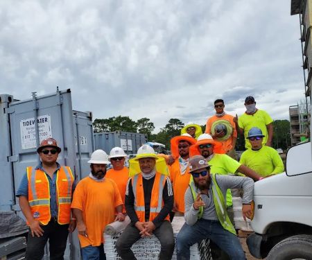 Apples Construction and Roofing LLC