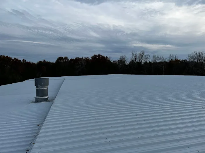 RCE Commercial Roofing LLC Picture 1