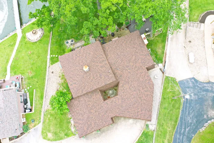 Select Exteriors & Roofing Picture 8