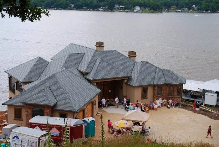 Above & Beyond Roofing Picture 6