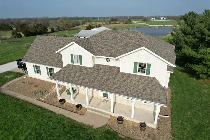 Absolute Roofing & Exteriors Picture 2