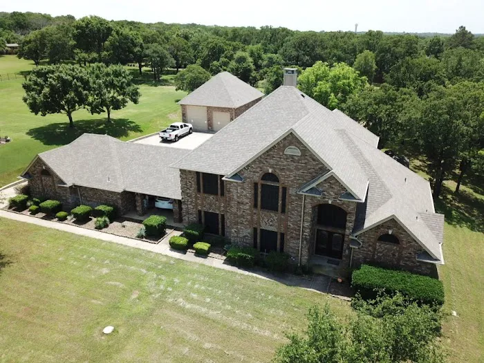 Boundary Waters Roofing Picture 3