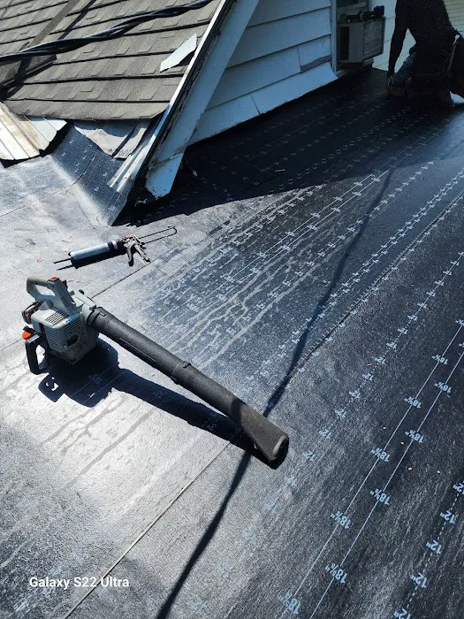 CHG CONSTRUCTION LLC Picture 9