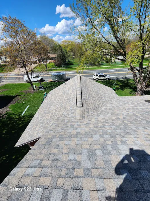 CHG CONSTRUCTION LLC Picture 3