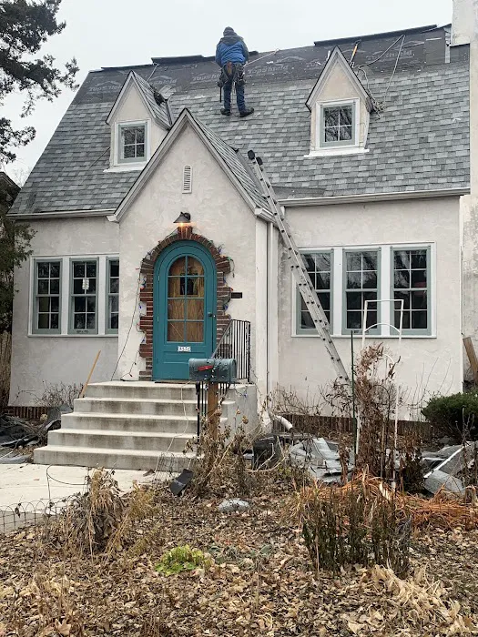 Thompson Exteriors LLC Picture 2