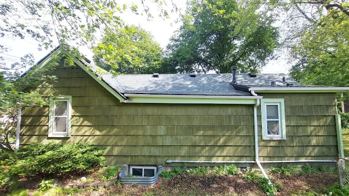 Apple Exteriors & Remodeling Picture 1