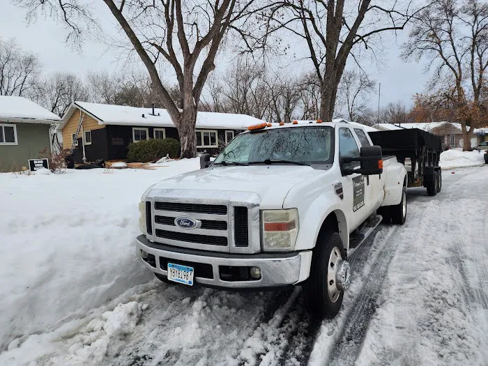 FIRST CLASS ROOFING LLC Picture 7