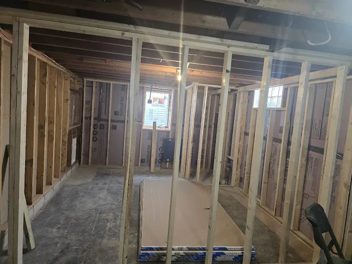 FIRST CLASS ROOFING LLC Picture 8