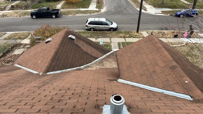 MN ROOFING & REMODELING Picture 4