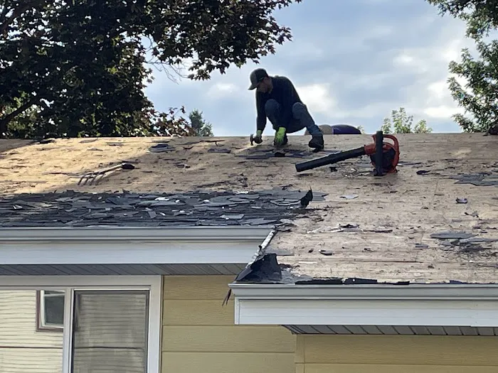 Midwest Roofing Service Picture 5