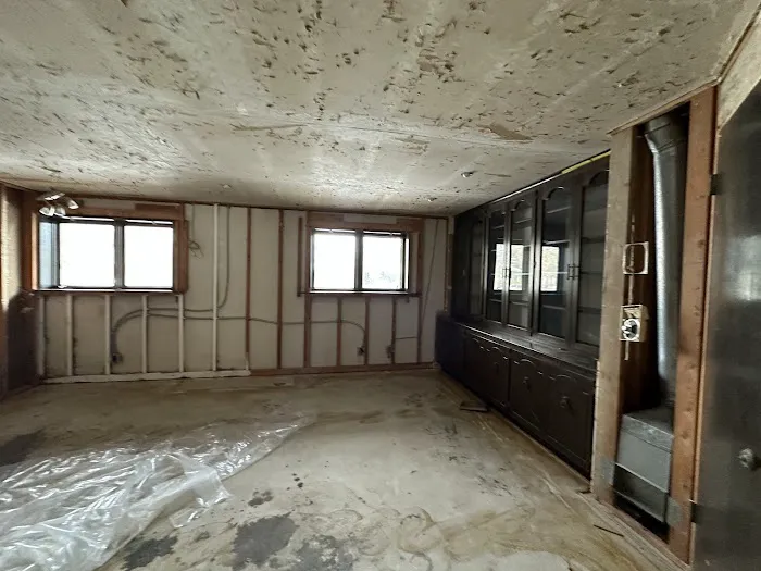 RARE Ramsay And Ramsay Exteriors Picture 3