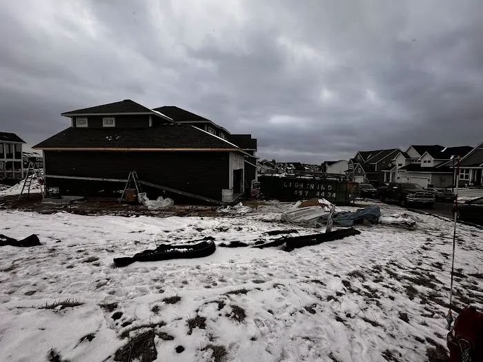 Cesar Chino LLC Picture 3